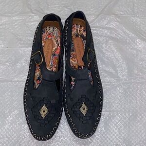 Hush Puppies Elegant Black Loafers with Unique Stitching Size 11